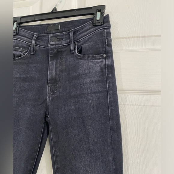 Mother The Weekender Fray Jeans In Deep End Dark Gray Wash Size 24 Flare - Picture 4 of 14